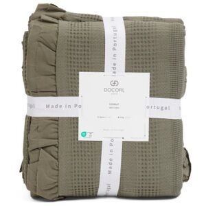 DOCOFIL Made In Portugal Chunky Ruffle Coverlet